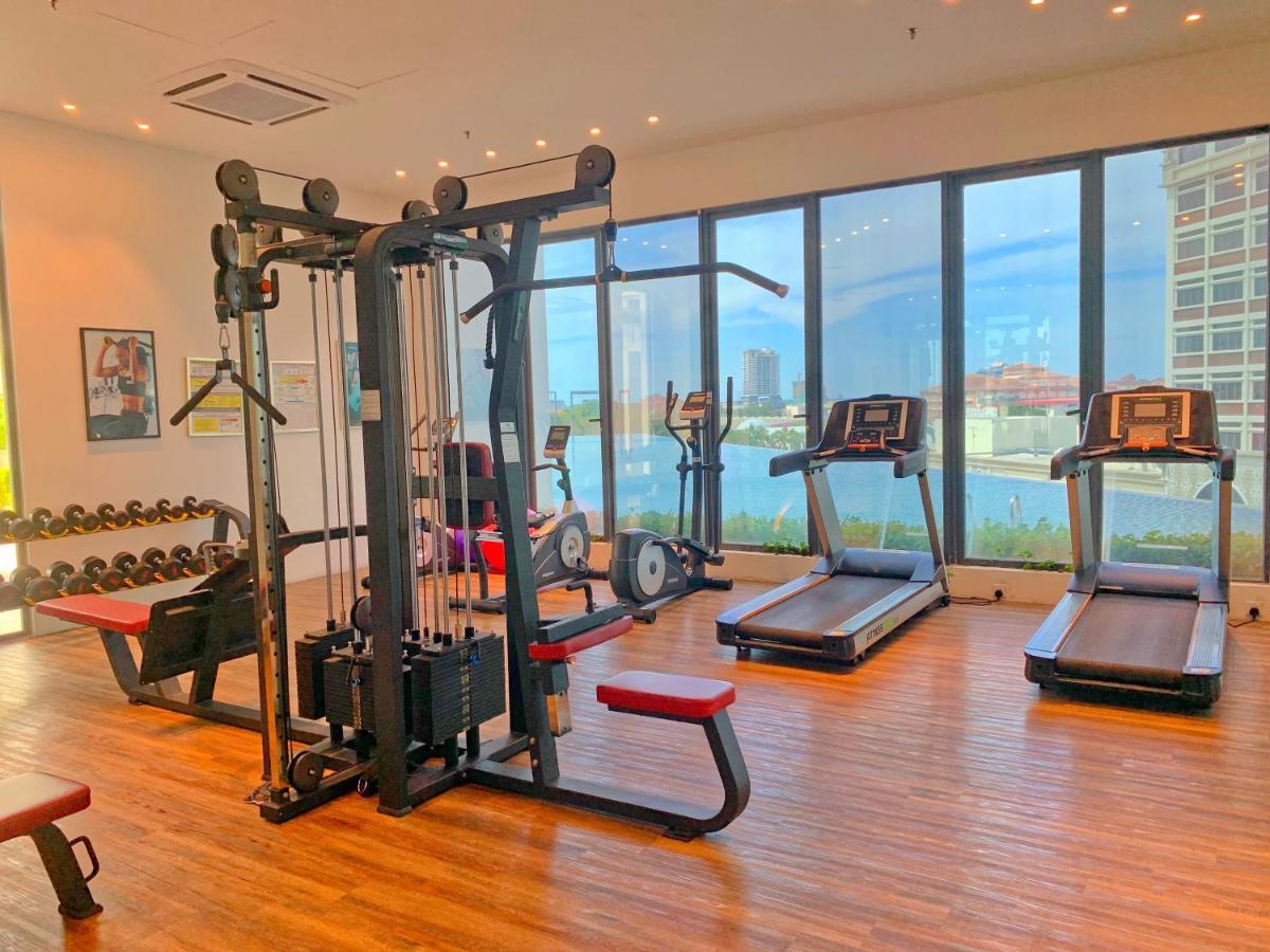 Netflix Two Bedroom Troika Kota Bharu Homestay 182 Екстер'єр фото